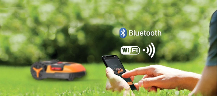 робот газонокосилка